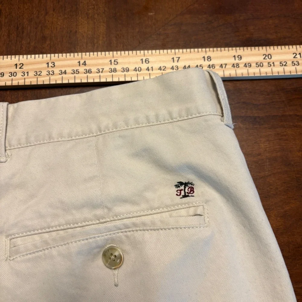 Tommy Bahama Chino Pants Mens 40 Beige Tencel Blend Flat Front Stretch Casual